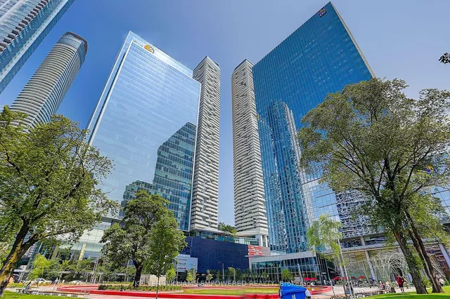 Additional image 2 of 100 Harbour St Unit 1610