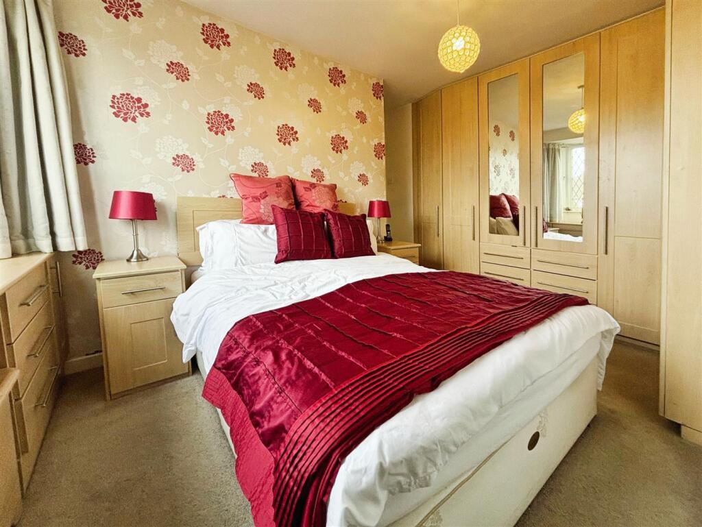 Additional image 8 of Moorside Gardens, Bradford, BD2 3RE