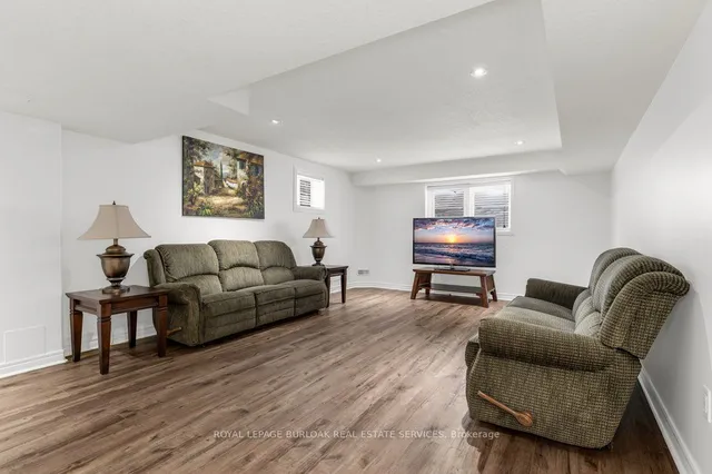 Additional image 35 of 4208 Kane Cres