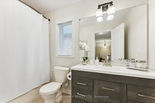 Additional image 30 of 343 Giddings Cres