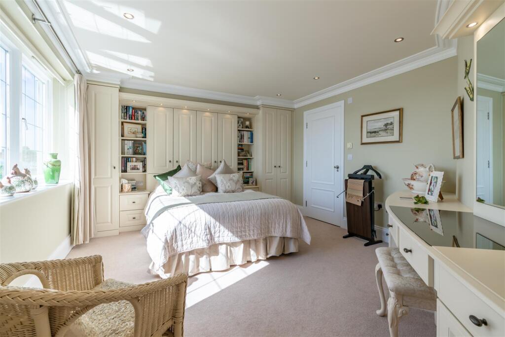 Additional image 18 of Elms Avenue, Lilliput