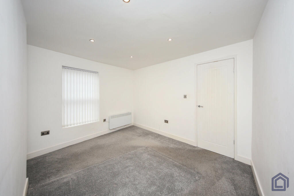 Additional image 7 of High Street, Studley, B80