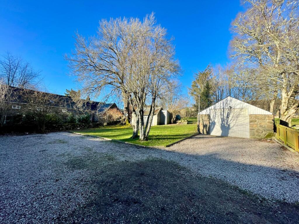 Additional image 18 of Cushnie, Alford, AB33
