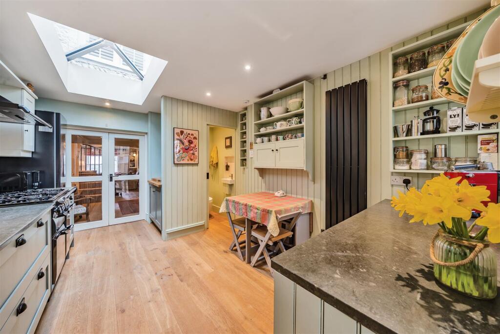 Additional image 6 of Tarrant Street, Arundel