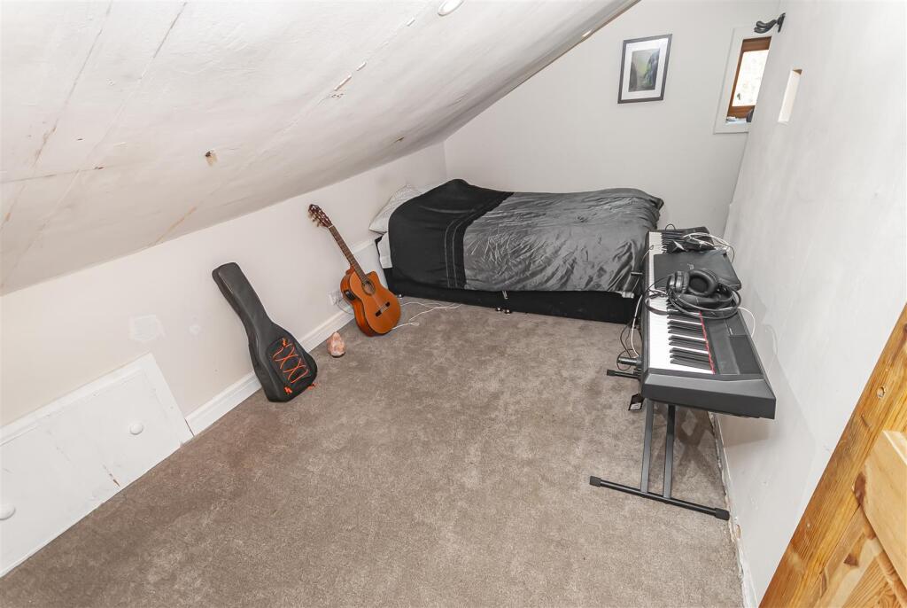 Additional image 23 of Falcon Avenue, Darwen