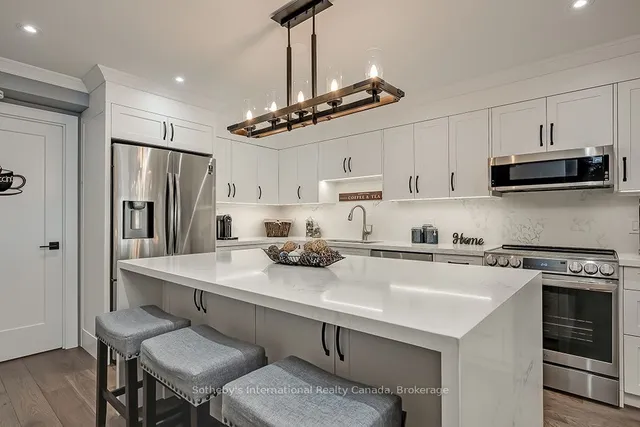 Additional image 17 of 1359 White Oaks Blvd Unit 103