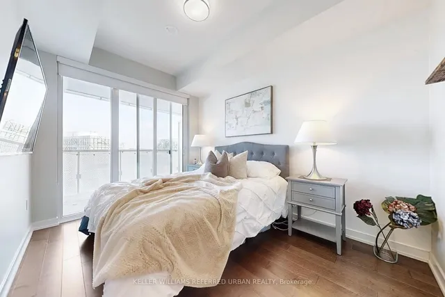 Additional image 19 of 15 Queens Quay Unit 1401