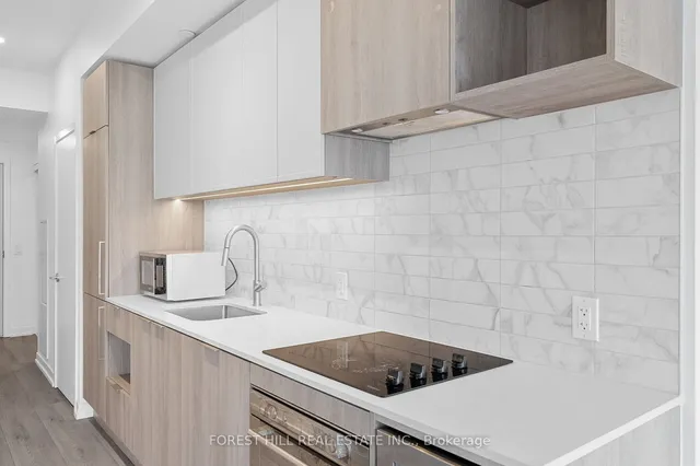 Additional image 8 of 2020 Bathurst St Unit 331