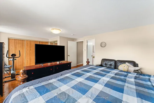 Additional image 24 of 49 Henry Welsh Dr