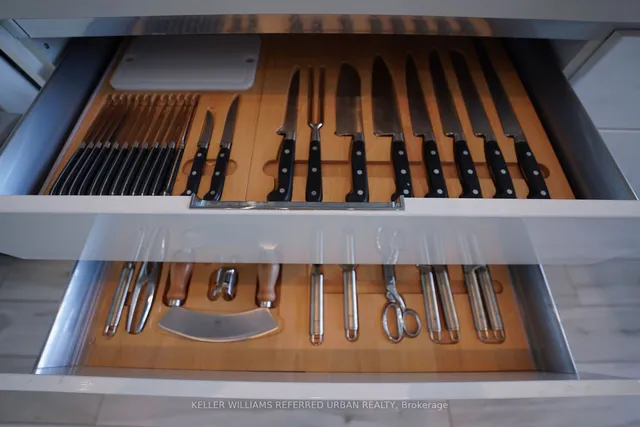 Additional image 4 of 33 Mill St Unit 624