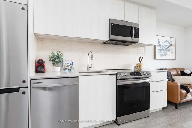 Additional image 22 of 50 Power St Unit 709