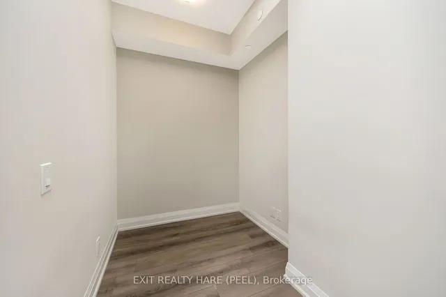 Additional image 23 of 15 Lynch St Unit 901