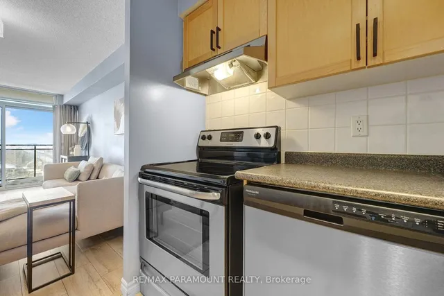 Additional image 16 of 55 Strathaven Dr Unit 912