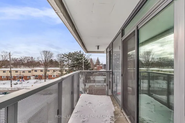 Additional image 27 of 160 Flemington Rd Unit 415