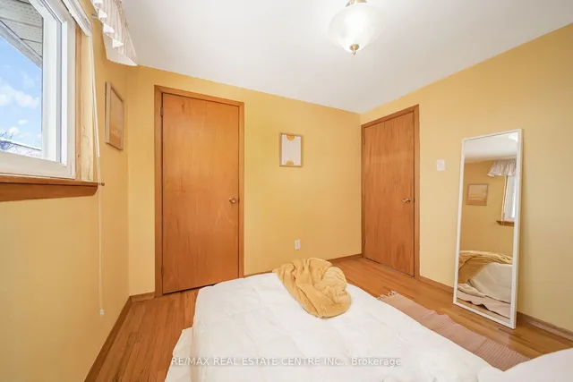 Additional image 34 of 32 Governor Grove Cres