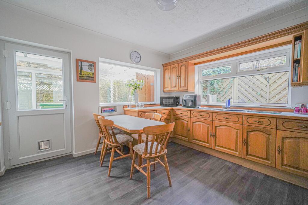 Additional image 19 of Valley Road, Earlswood, B94