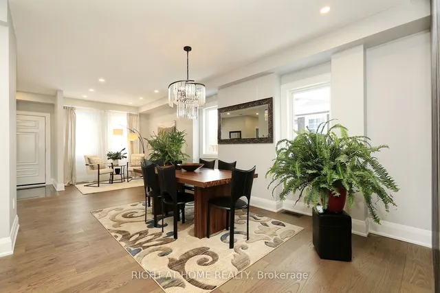 Additional image 4 of 35 Woodward Ave