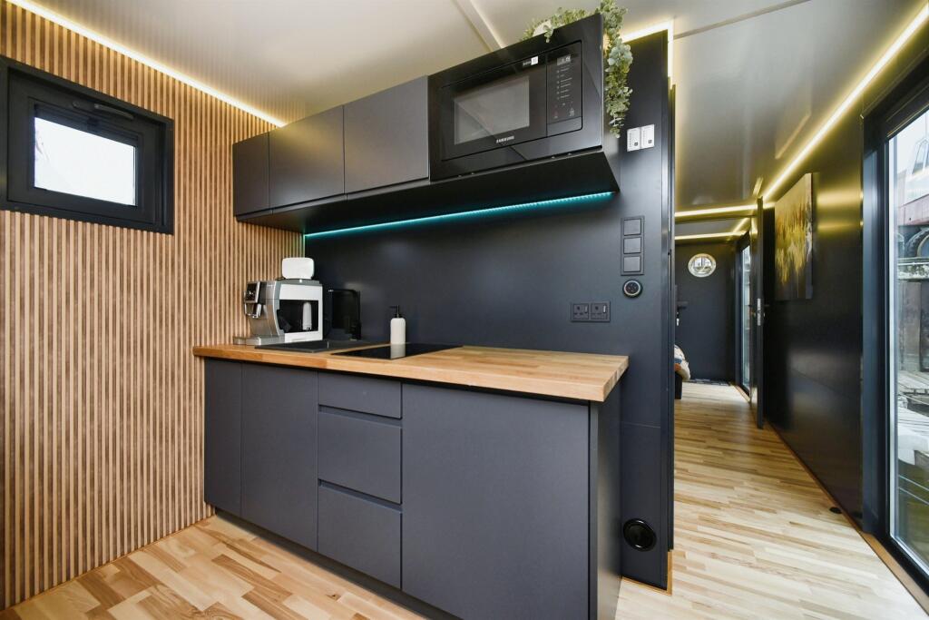 Additional image 4 of Robinson Road, Newhaven