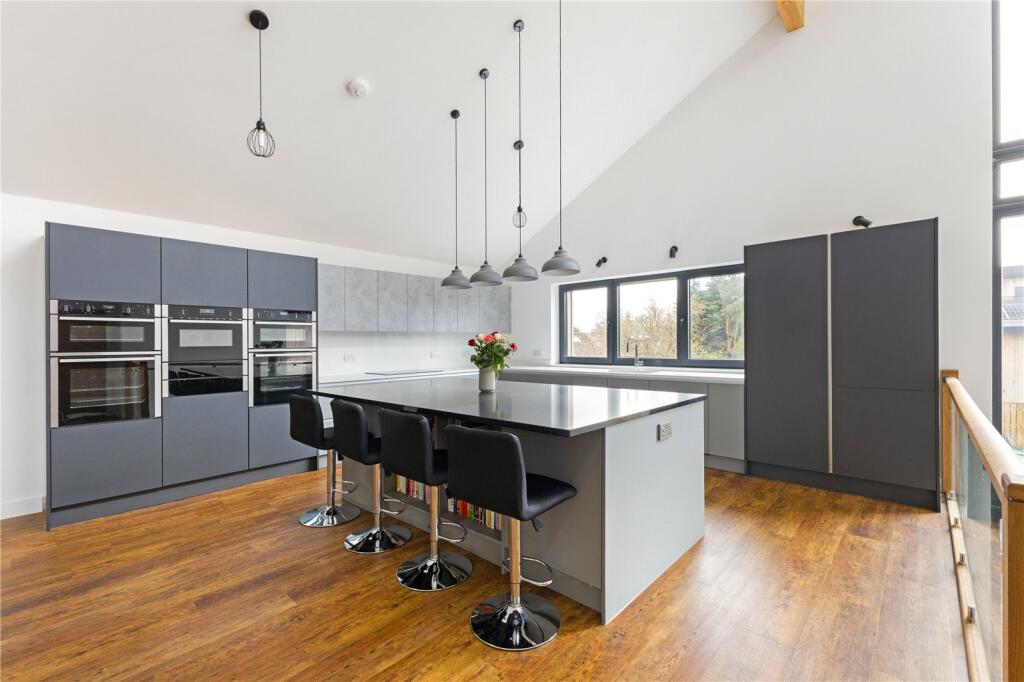 Additional image 5 of Haven Place, Park Street Lane, Park Street, St. Albans, AL2