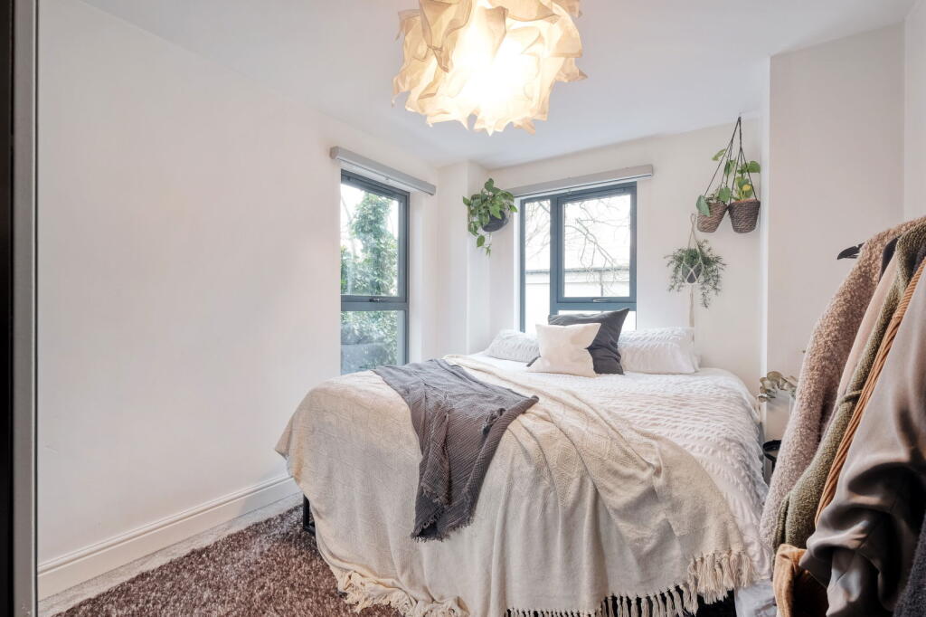 Additional image 5 of High Street, Birmingham, B14 7BB