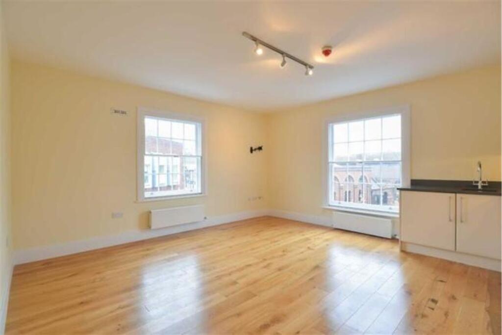 Additional image 12 of Eastgate Street, Lewes, BN7
