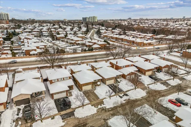 Additional image 36 of 1222 Larny Crt