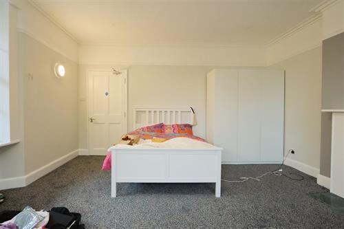 Additional image 6 of Room, Queen Square