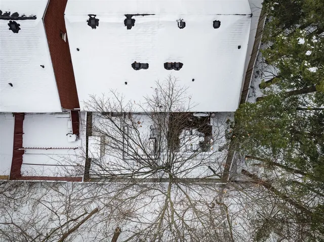 Additional image 40 of 50 Markham Rd Unit 15