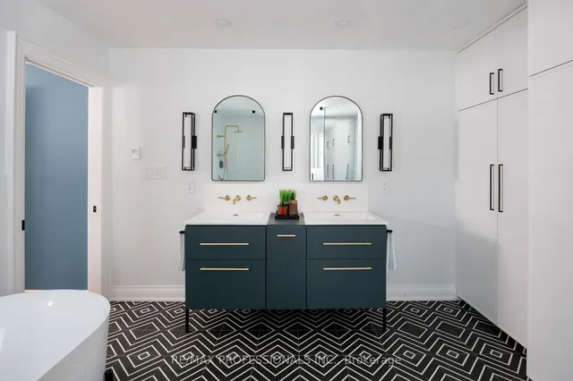 Additional image 20 of 80 Haliburton Ave