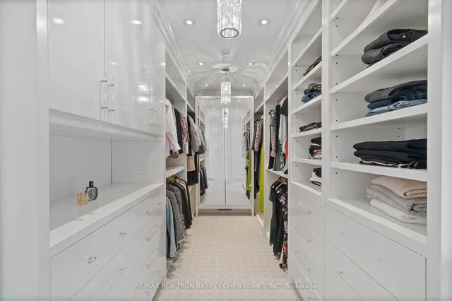 Additional image 16 of 330 Vesta Dr