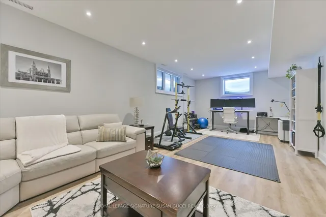 Additional image 33 of 39 Amsterdam Ave