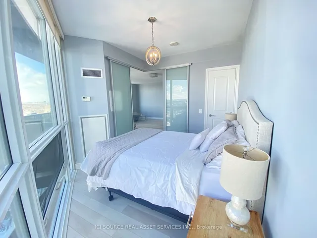 Additional image 6 of 80 Marine Parade Dr Unit 2508