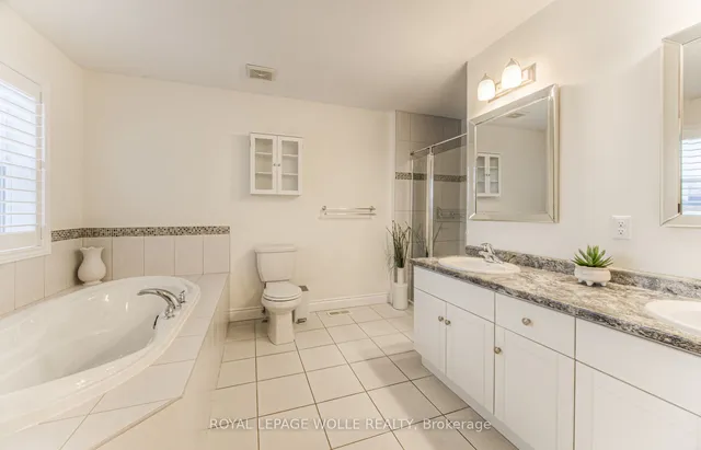 Additional image 30 of 42 William Lewis St