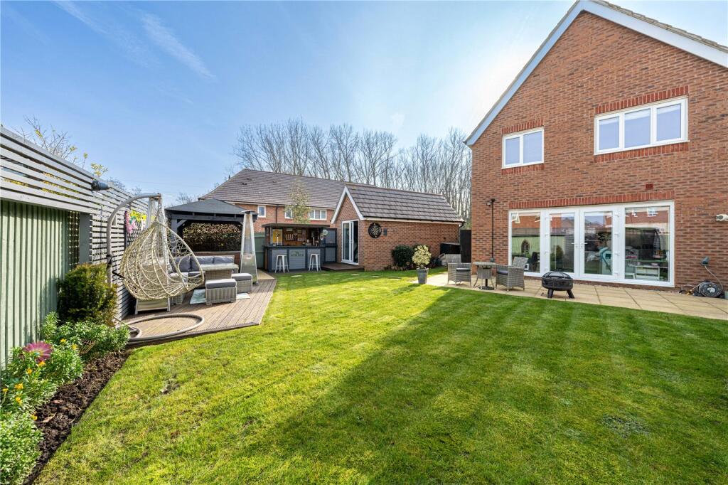 Additional image 31 of Cheddleton Close, Amington, Tamworth, Staffordshire, B77