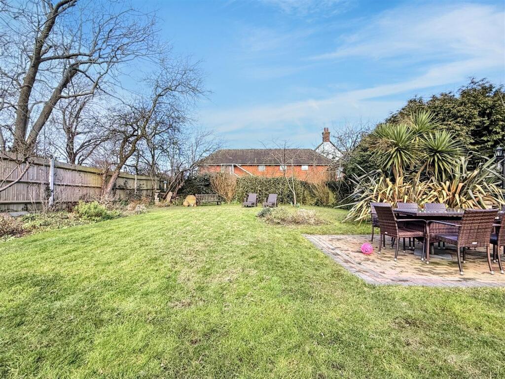 Additional image 27 of Decoy Drive, Eastbourne