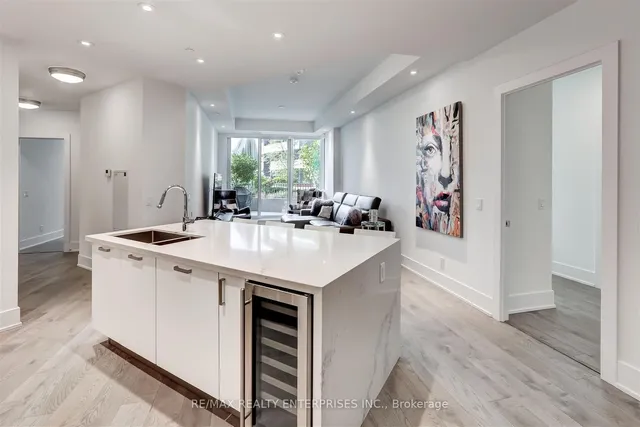 Additional image 6 of 1 Edgewater Dr Unit 212