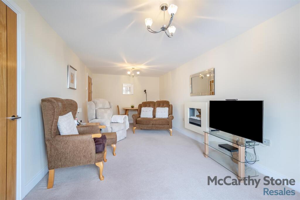 Additional image 10 of Brueton Place, 218 - 220 Blossomfield Road, Solihull, West Midlands, B91 1PT