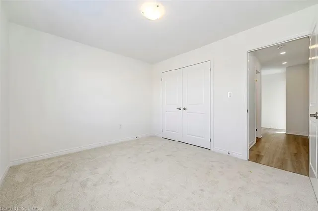 Additional image 21 of 205 Thames Way Unit 18