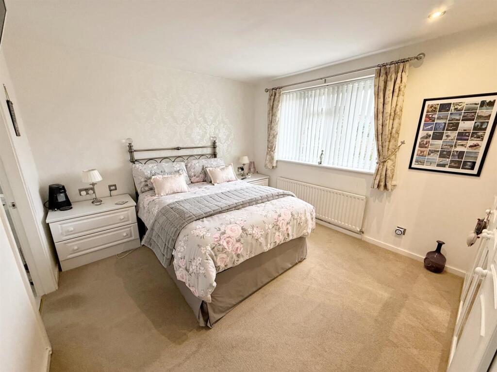 Additional image 17 of Chestnut Close, Streetly, Sutton Coldfield