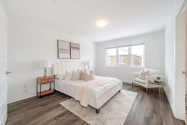 Additional image 16 of 1564 Moira Cres