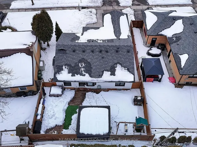 Additional image 37 of 11 Benbow Rd