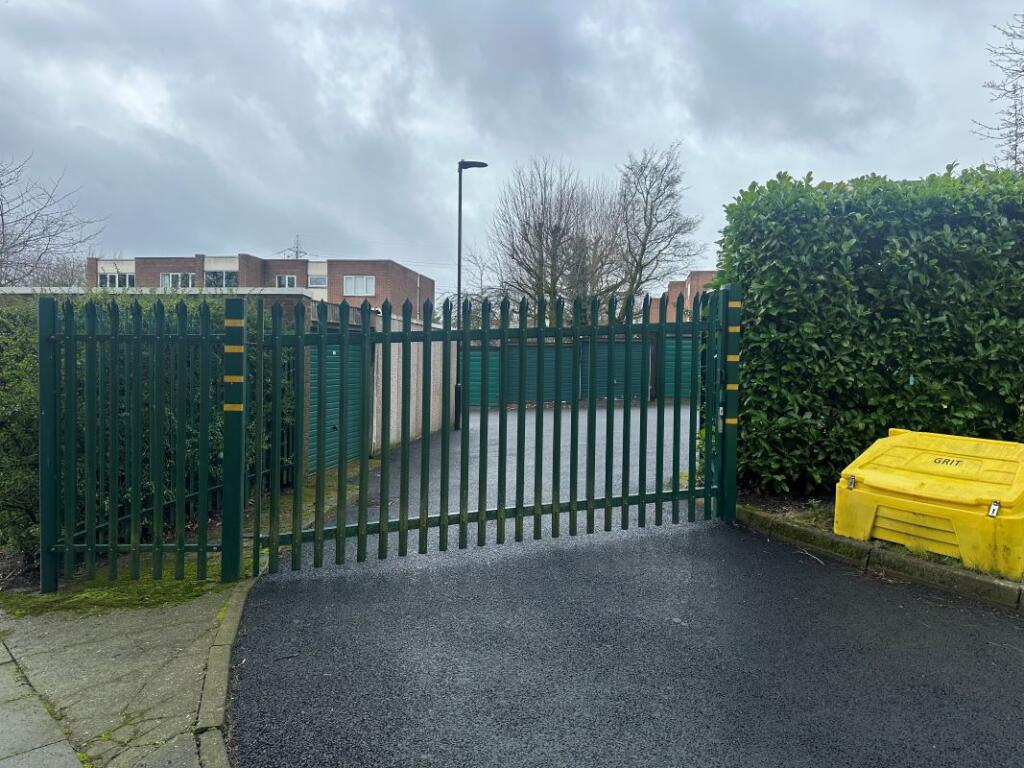 Additional image 10 of Flat 24 Denham Court, Park Approach, Erdington, Birmingham, B23 7XZ