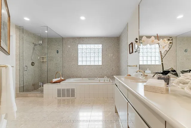 Additional image 24 of 602 Glengrove Ave