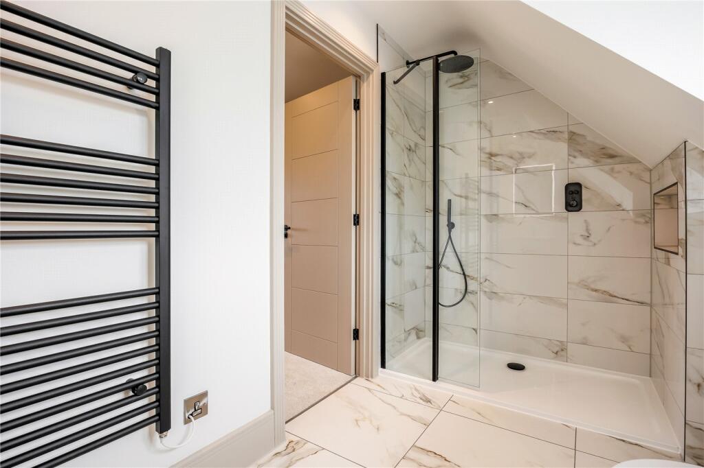 Additional image 11 of Oaks Drive, Ringwood, Hampshire, BH24