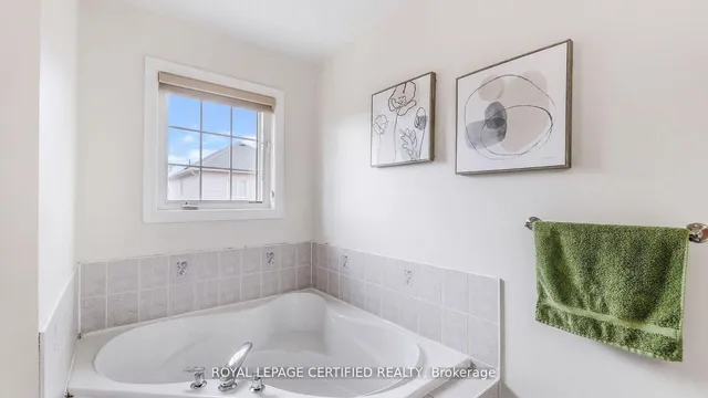 Additional image 20 of 27 Earl Grey Cres