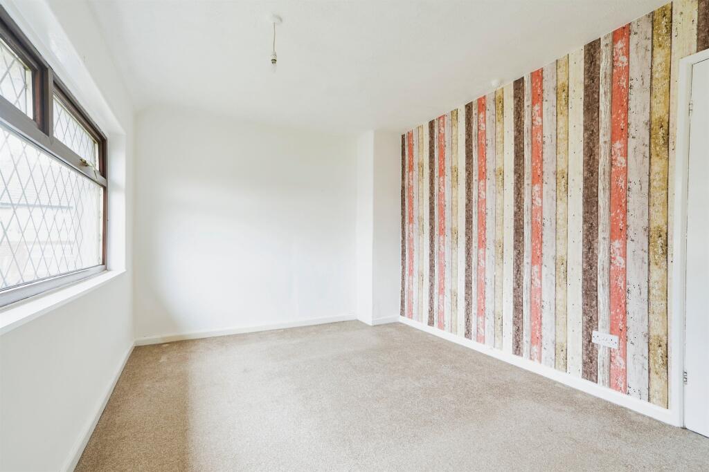 Additional image 9 of Malham Avenue, Bradford