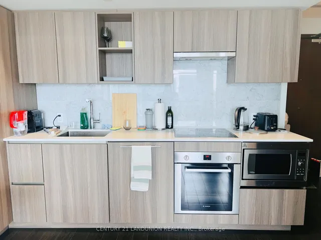 Additional image 9 of 17 Bathurst St Unit 3503