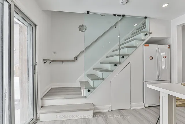 Additional image 29 of 88 Castle Hill Dr