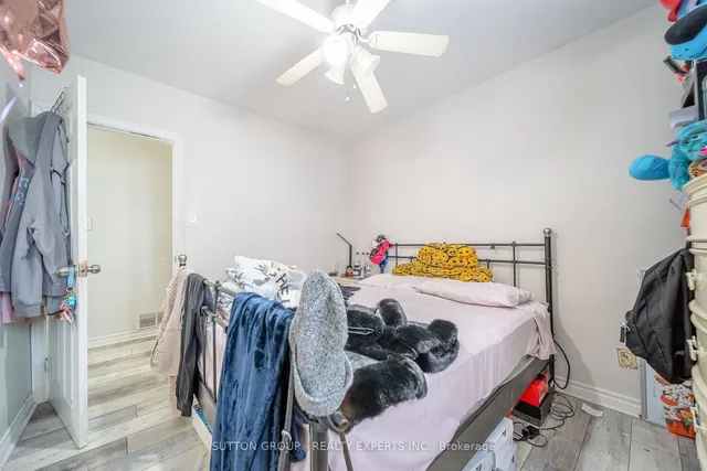 Additional image 20 of 131 Mcmurchy Ave