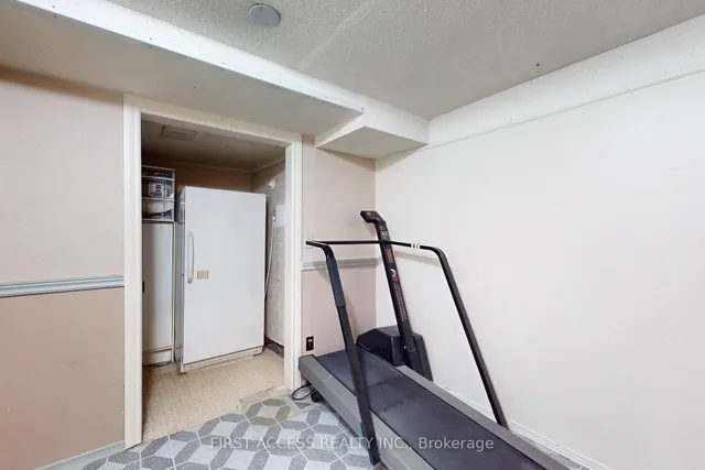 Additional image 34 of 6 Charcoal Dr